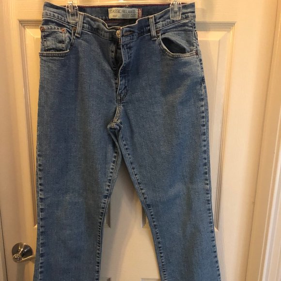 Levis 550 relaxed fit, boot cut jeans, - Picture 1 of 3